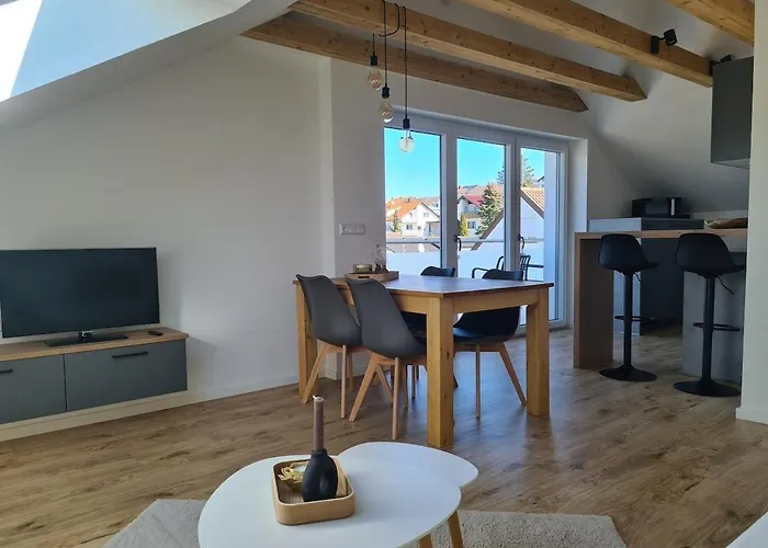 Connys Tal Lejlighed