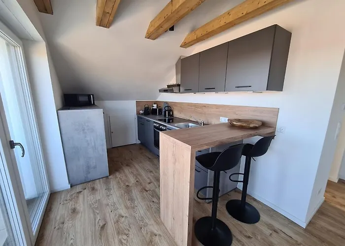 Connys Tal Lejlighed *